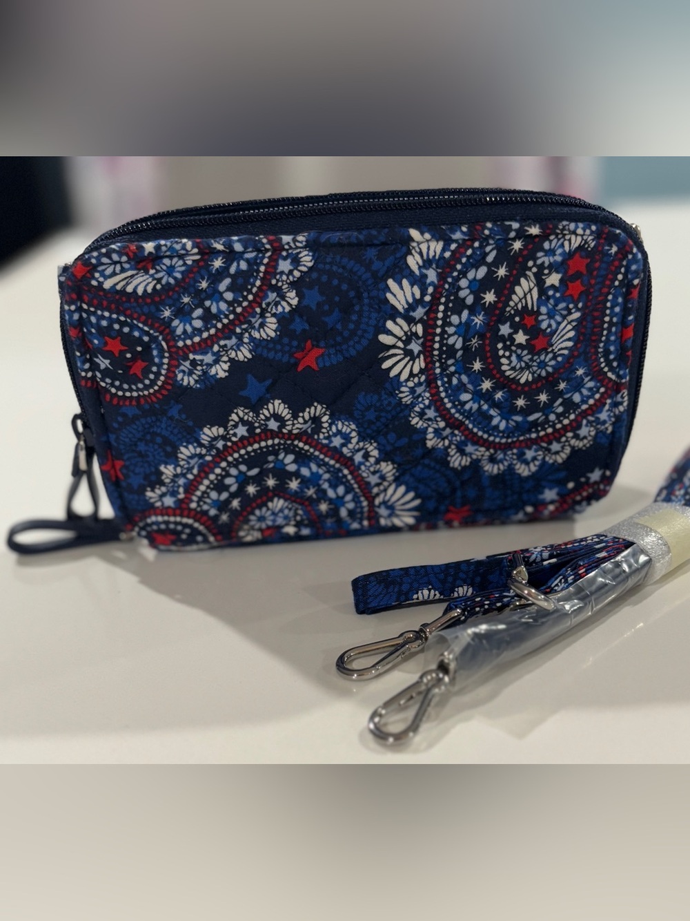 Vera Bradley “Fireworks Paisley” All-in-One Mini RFID Wallet/Crossbody - Picture 2 of 6